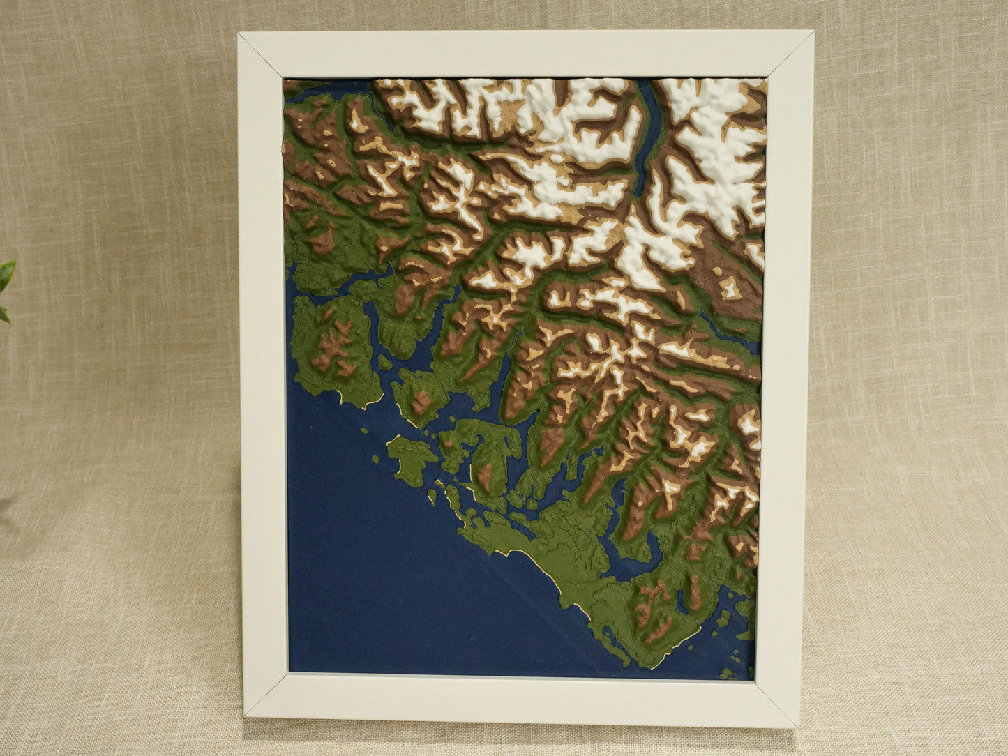 Tofino, BC - Framed 25x20cm Map