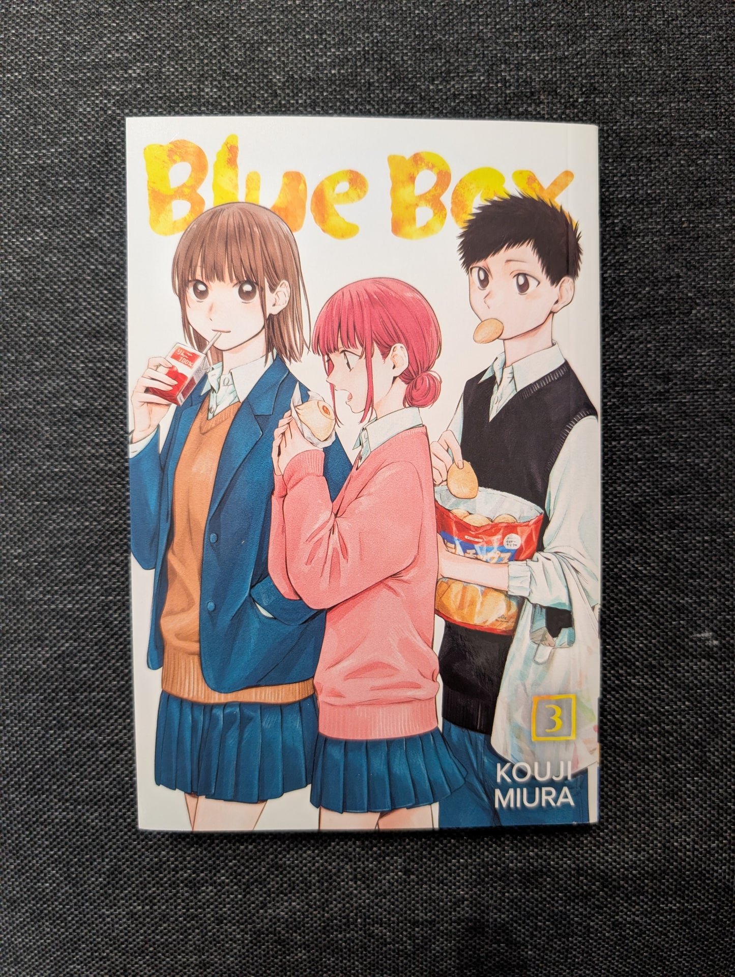 Blue Box, Vol. 3