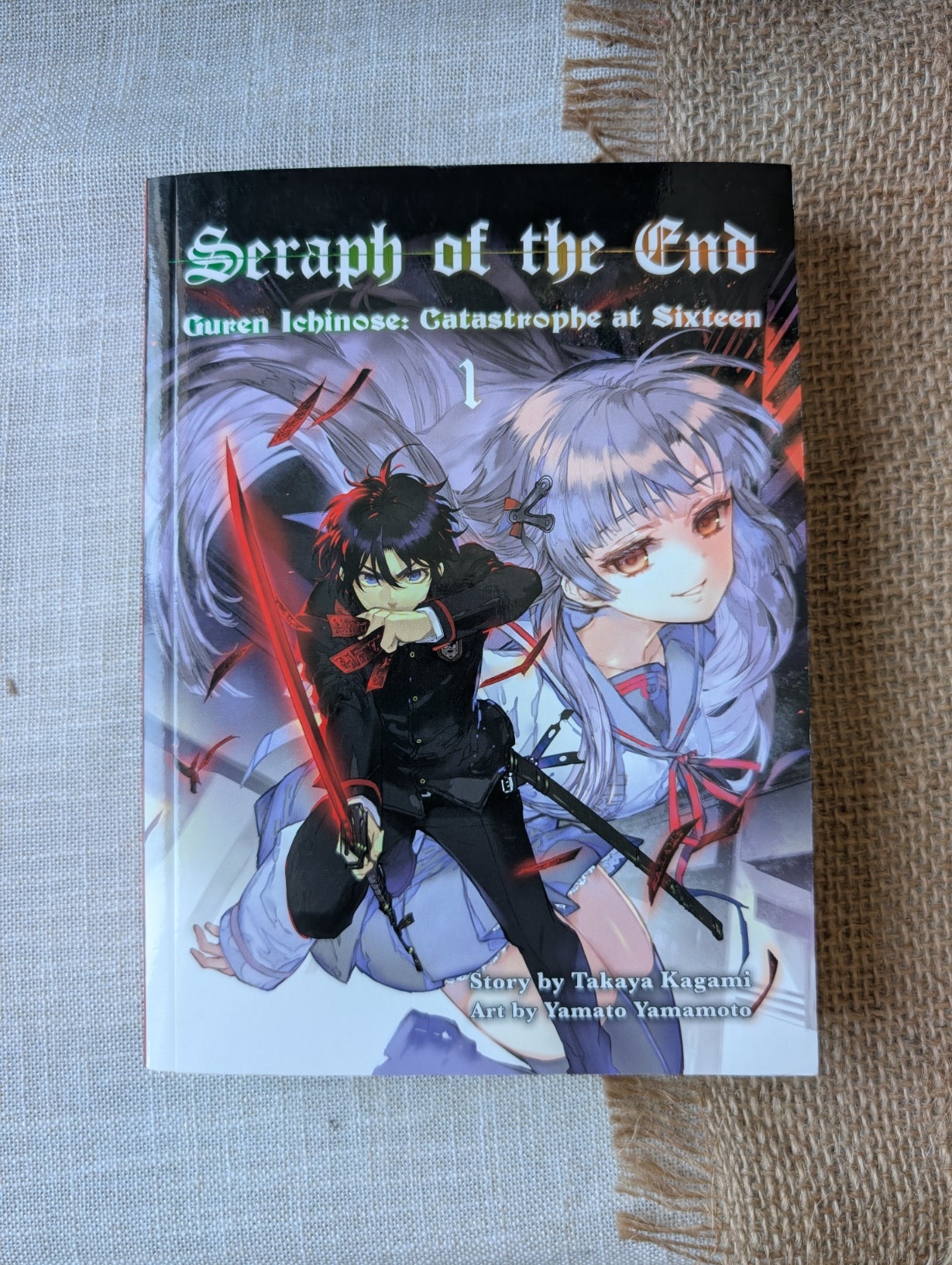 Seraph of the End, 1 (novel) Guren Ichinose: Catastrophe at Sixteen